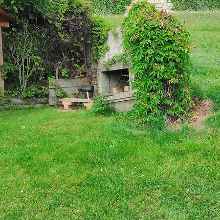 Apartman V Pensionu U Holzaepfelu Červený Kostelec Buitenkant foto