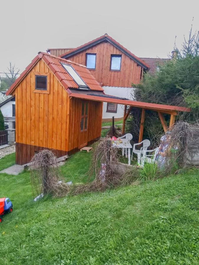 Apartman V Pensionu U Holzaepfelu Červený Kostelec Buitenkant foto