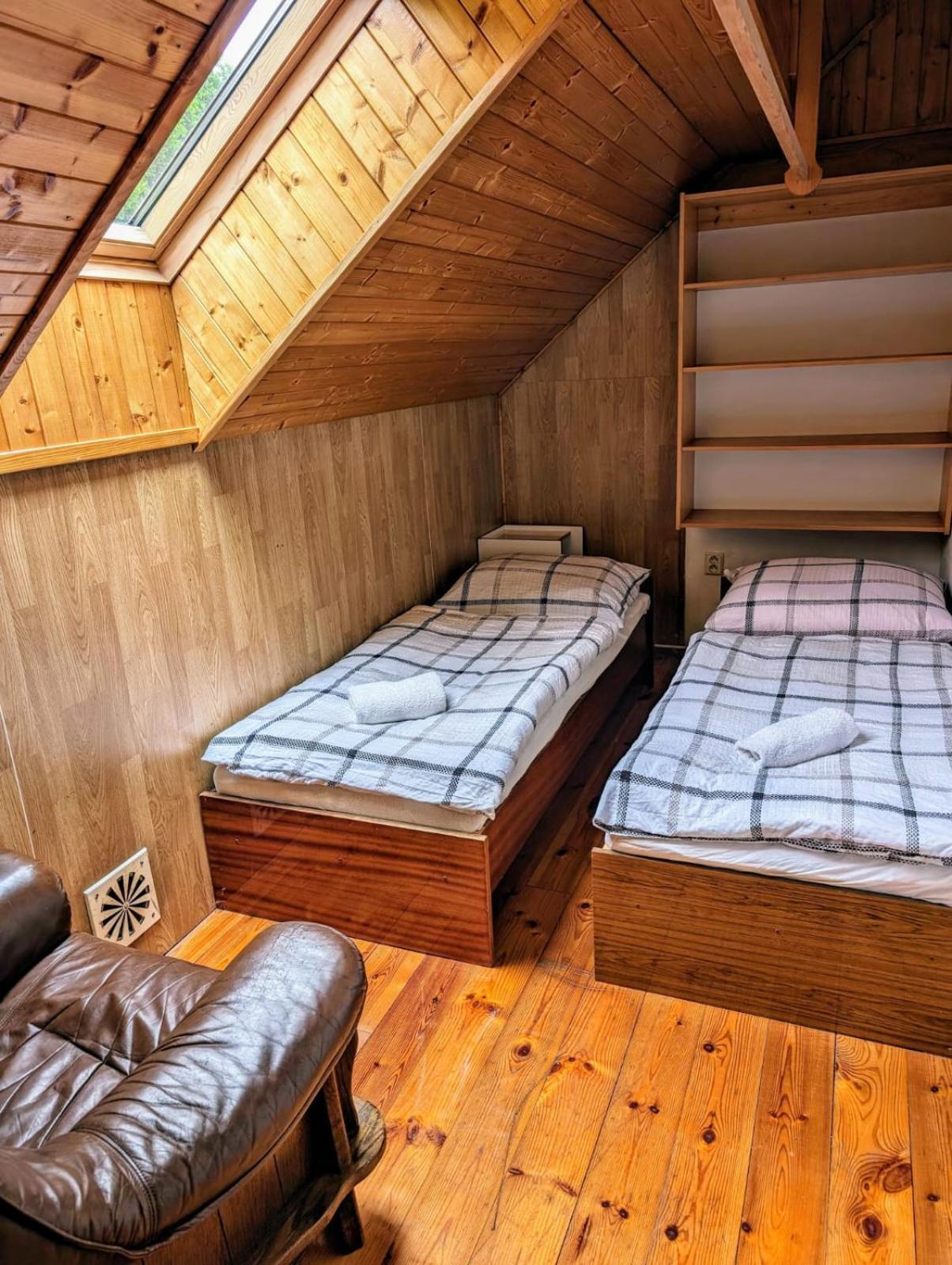 Apartman V Pensionu U Holzaepfelu Červený Kostelec Buitenkant foto