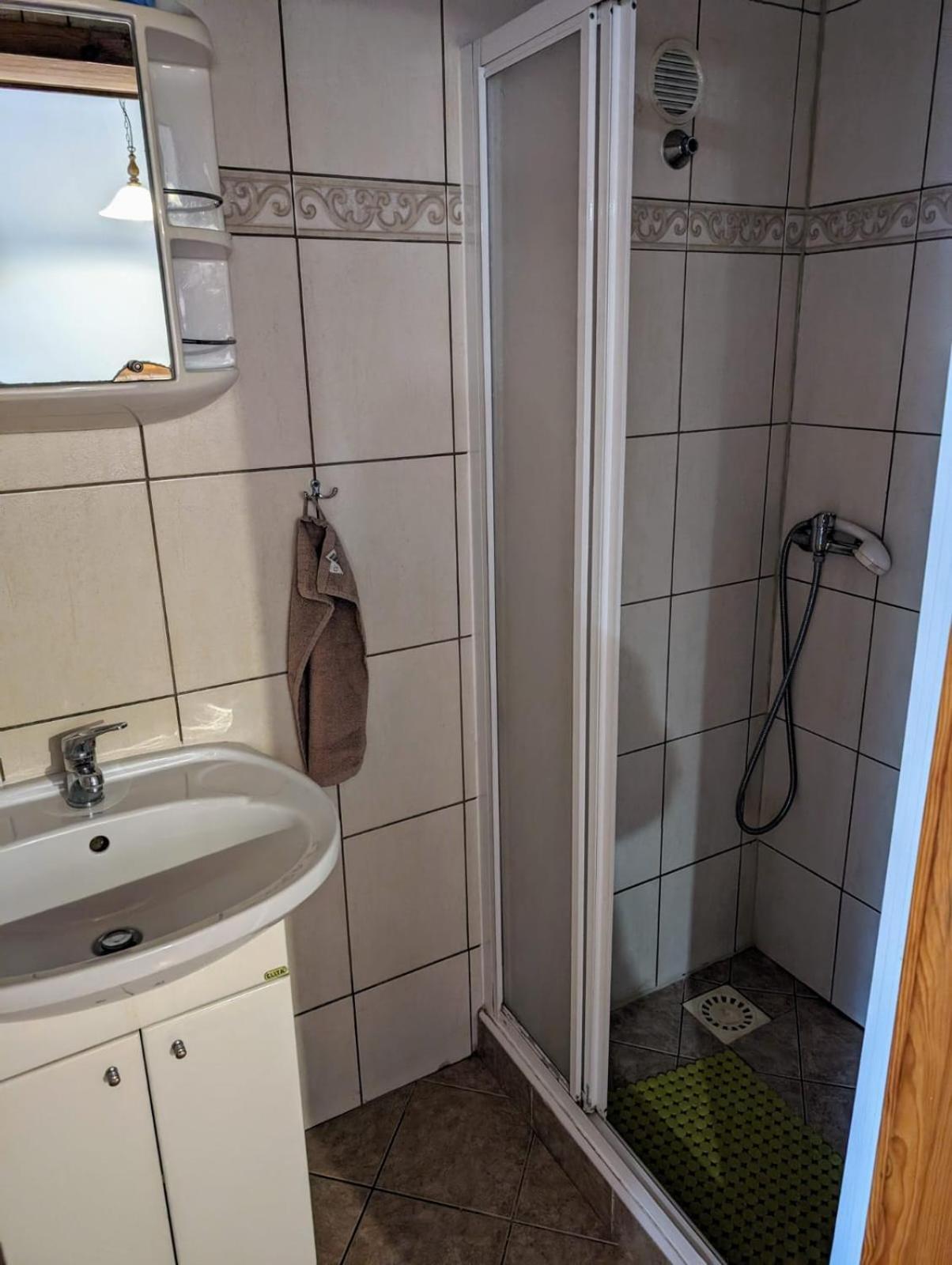 Apartman V Pensionu U Holzaepfelu Červený Kostelec Buitenkant foto